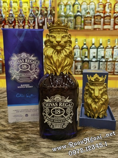 Rượu Chivas 18YO Blue Lion (Sư Tử)