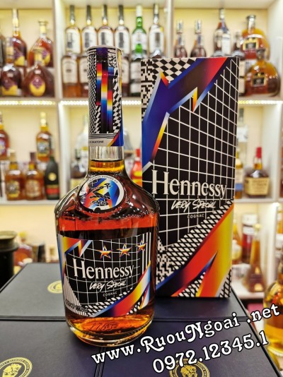 Rượu Hennessy VS Limited 2020